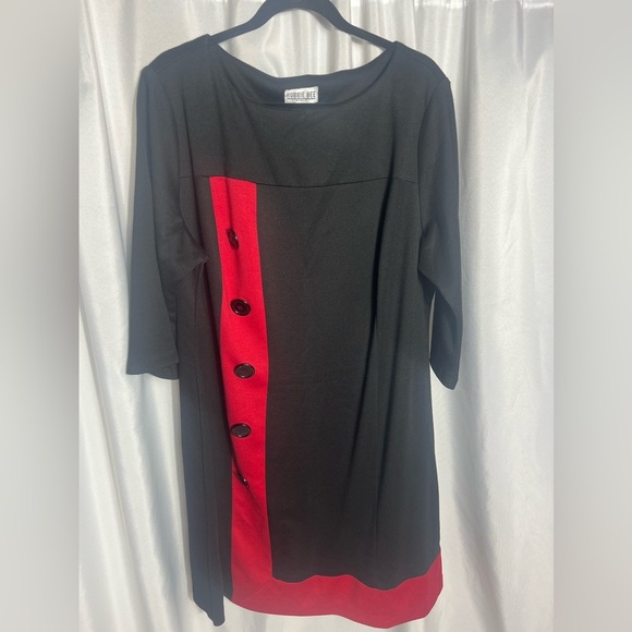 Robbie Bee Vintage Womens Midi Dress Blk/Red Plus Size 18W Faux Buttons U.S.A. - Picture 1 of 6